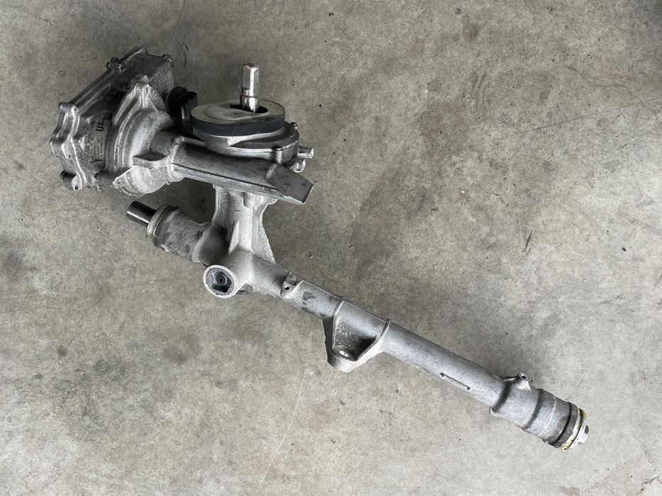 Caseta de directie Bmw seria 2 F45/F46, X1 F48, X2 F39 cod 6880908