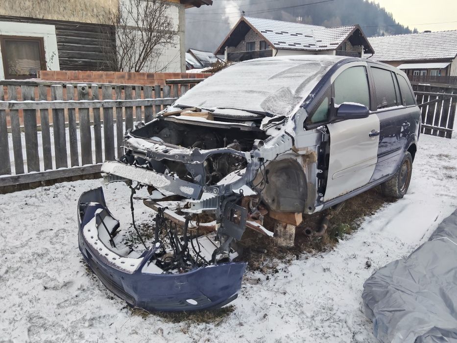 Opel Zafira b 1,9 tdci 120 cp 2006
