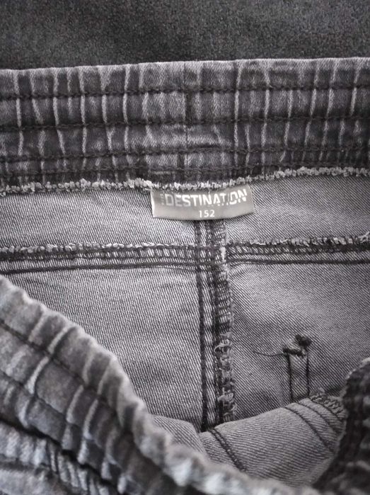 Детски дънки и панталони H&M and Pepko