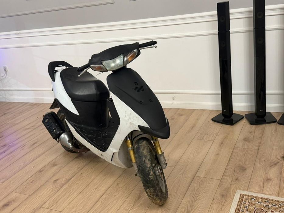 Продам запчати на сузуки летс 2