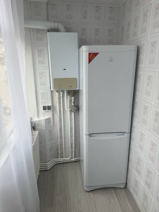 Apartament 2 camere +boxa de depozitare - de inchiriat