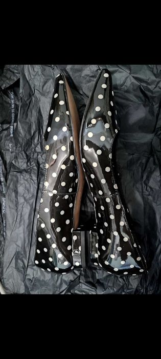 Лаковая кожа туфли Capelli Rossi