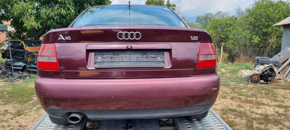 Audi A4 B5 1.8 ADR 1996g Ръчка НА ЧАСТИ