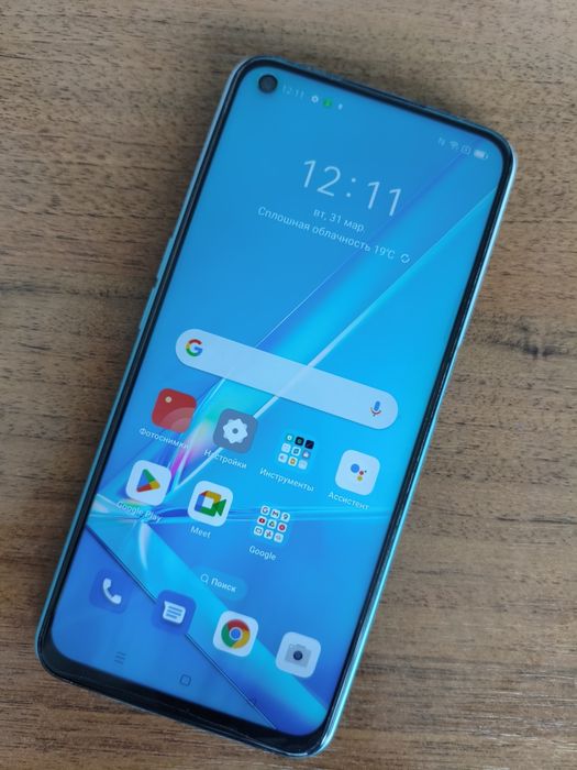 Продам телефон оппо