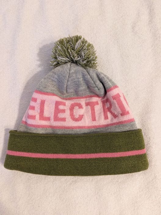 Fes ELECTRIC CASTLE ediție limitată