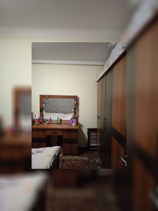 Фаргона шахар, аэропорт коттедж,ховли сотилади. 2сотикли коттедж