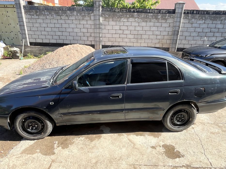 Toyota carina E