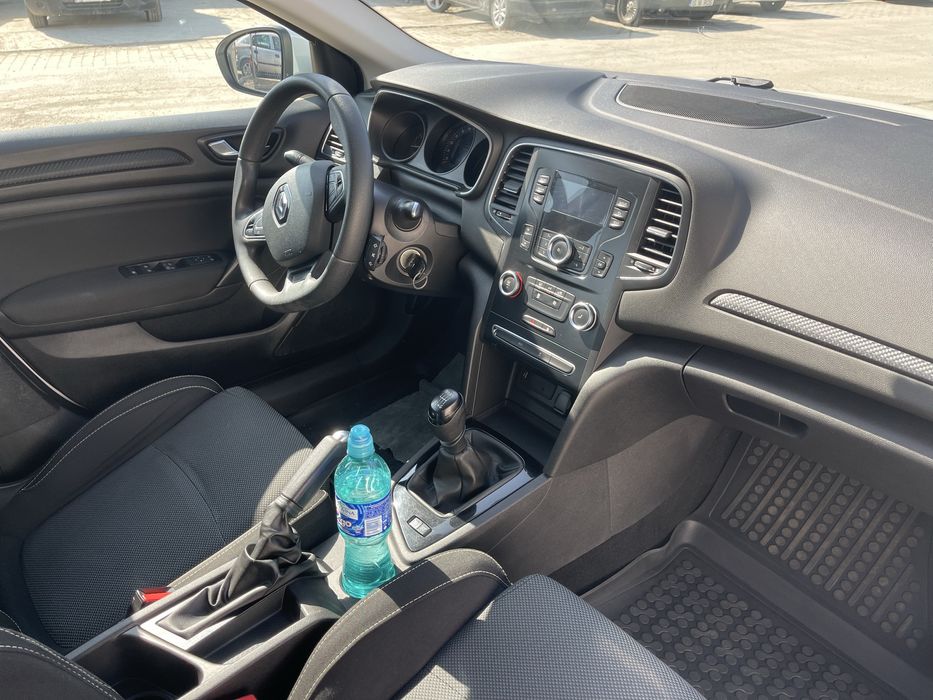 Renault Megane 4 ~ 1.3 benzina euro6 ~ 2020 ~ Proprietar