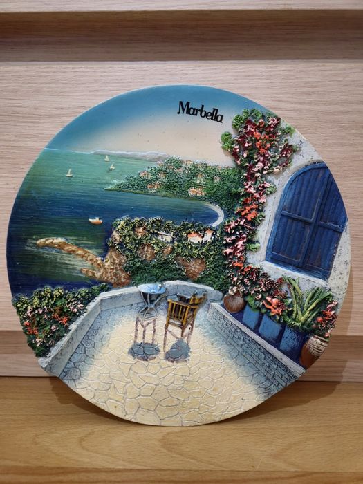 Farfurie decorativă circumferință 24cm