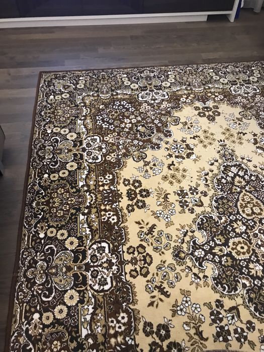 Килим тип персийски 100% вълна, за Великден 100 лв ОТСТЪПКА!