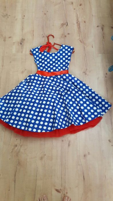 Чешки чешки красные