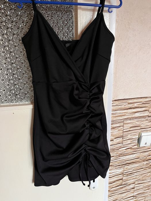 Черни рокли