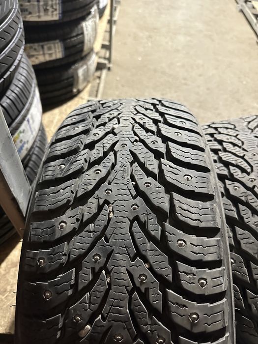 Nokian hakkapeliita 9 235/55/18