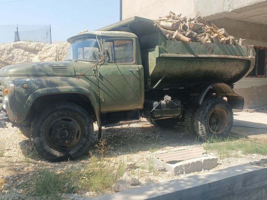 Продаётся Зил ММЗ-555