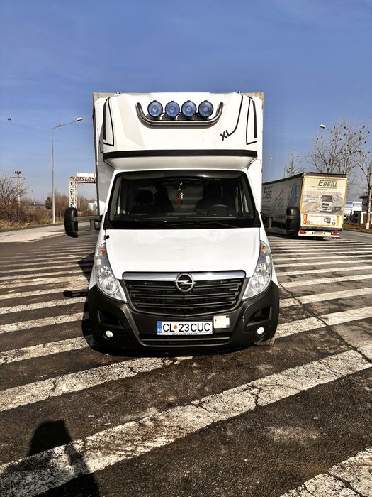 Vand  urgent opel movano cu lift 2019