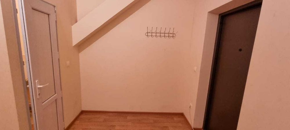 Продаётся цокольный этаж в элитном доме по улице Есет Батыра