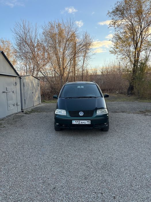 Продам Volkswagen Sharan 2002