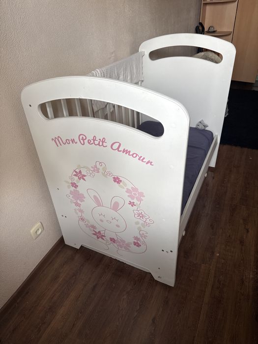 Кровать маятник детский