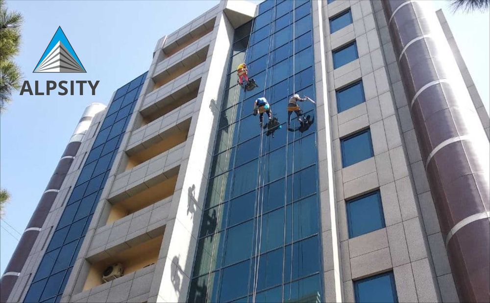 Альпинисты. Мойка окон,зданий и конструкций