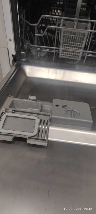 Продавам съдомиялна машина Gorenje