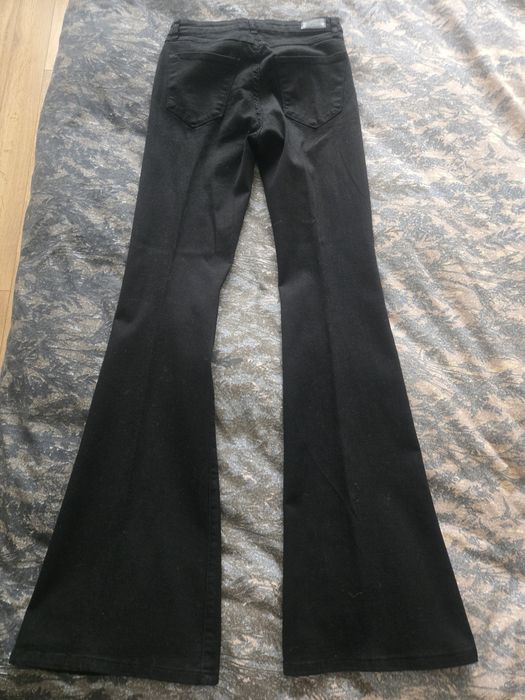 Чисто нови дънки Lefon