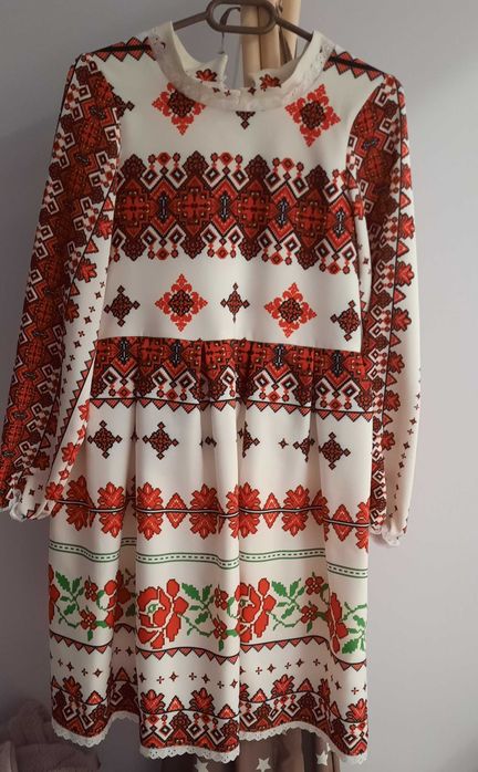 Якета,рокли 10-12г.