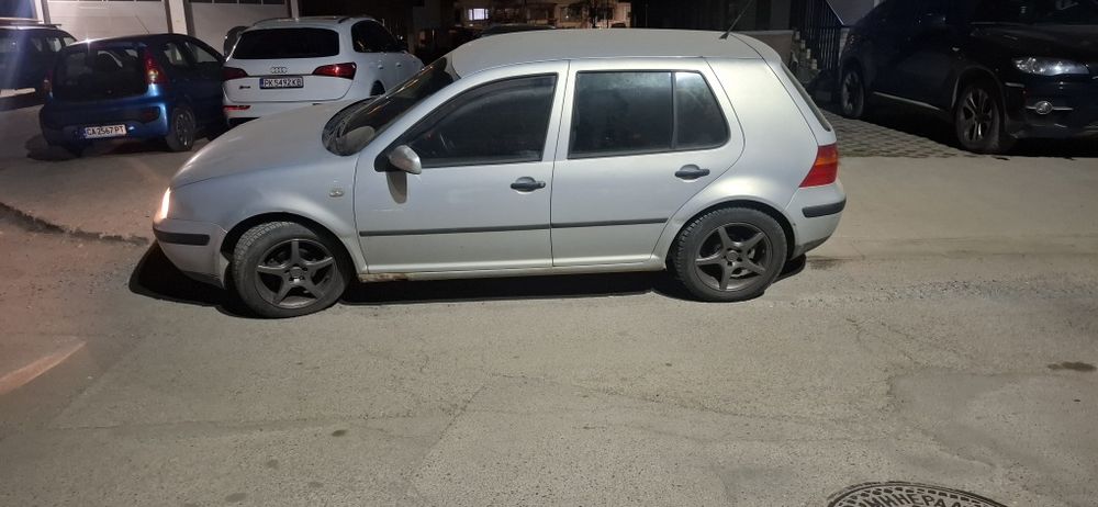 Голф 4  1.6 газ бензин