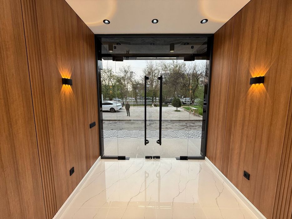 Продается нежилое помещение вдоль дороги! 2 квартал универсам!