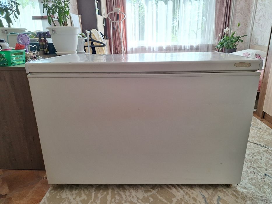 Морозилка "ларь"