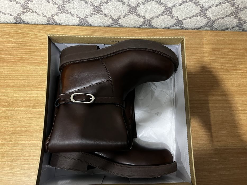 Продам ботинки весна