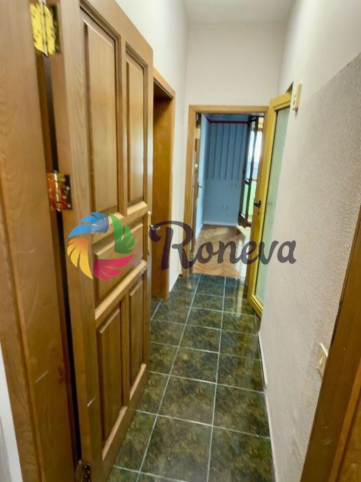 Дава се под наем Тристаен апартамент в Варна, ВИНС - 110 кв.м за 750 € - Снимка #9