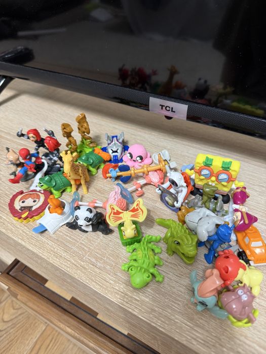 Киндер игрушки (новые)