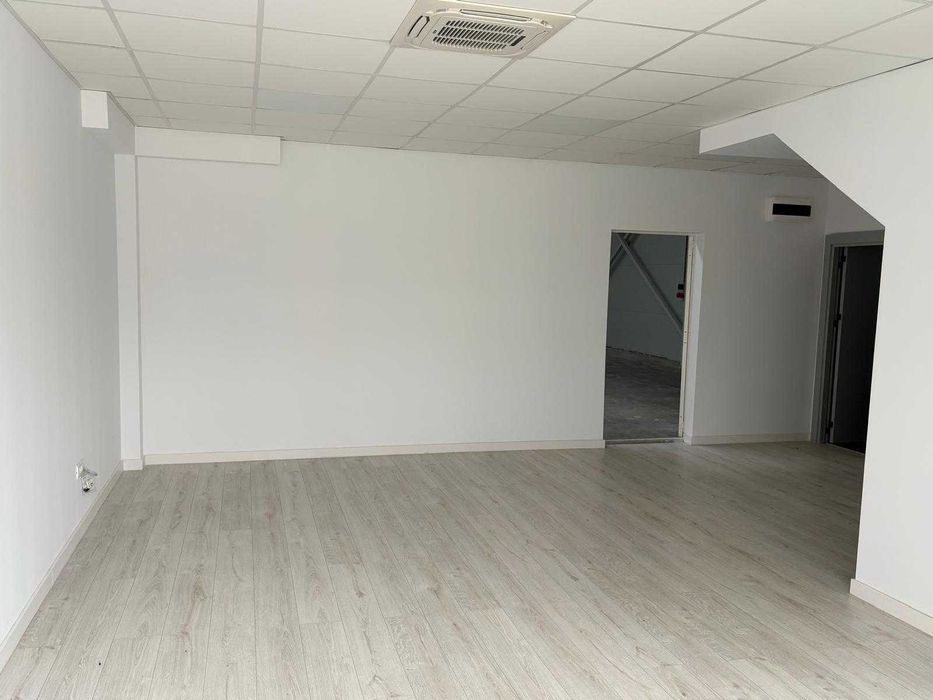 Hala 580 mp | TBM Park Chitila | Curte 460mp | Birouri | TIR
