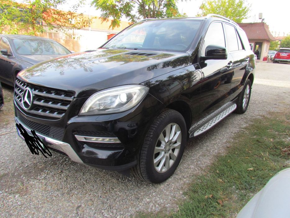 Mercedes-Benz ML Vând mașina personală , nu necesită nici un fel de investiție .