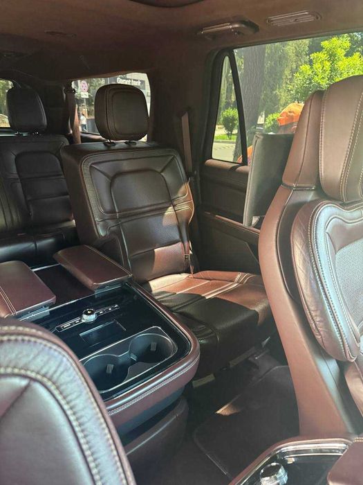 LINCOLN NAVIGATOR Avto mashina yo`l tanlamas