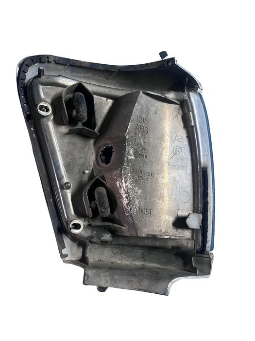 Lampa De Semnalizare Stanga Fata Toyota 4 Runner _N1_ 1987 - 1996
