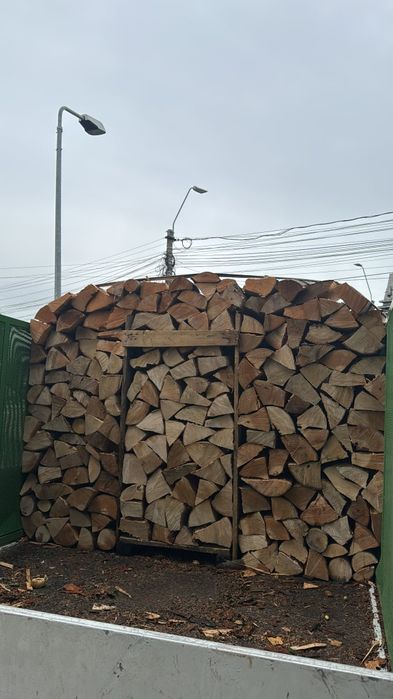 Lemnne de foc numai fag si stejar lemnele sunt taiate de foc