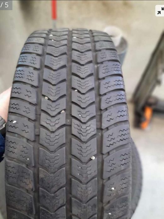 Cauciucuri de vanzare