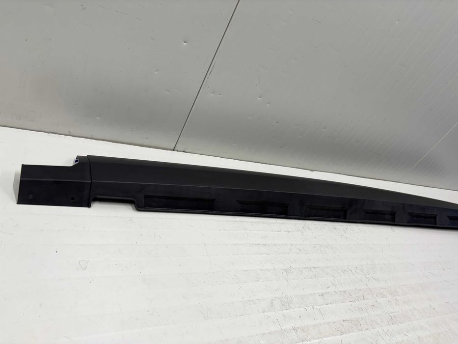 Десен праг Шкода Октавия 3 Скаут Skoda Octavia III Scout