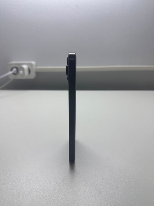 IPhone 16 pro nanoSIM+eSIM