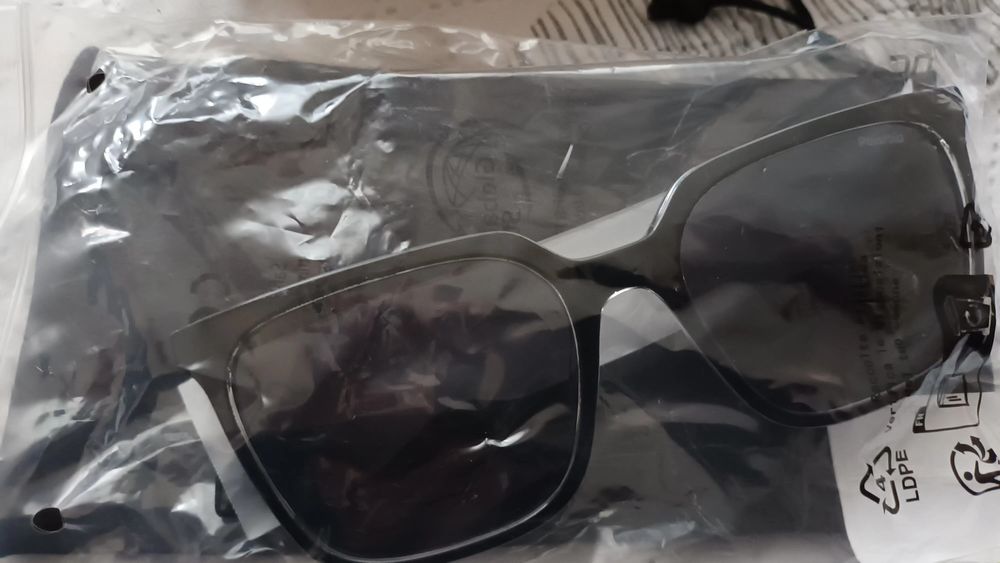 Дамски слънчеви очила Polaroid – нови, с твърд и мек калъф