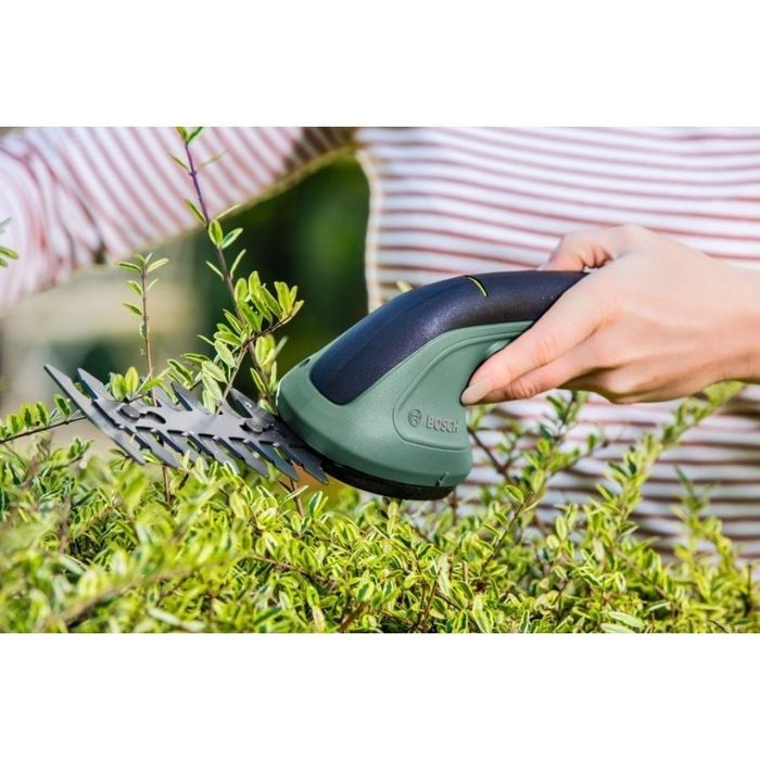 Аккумуляторные ножницы Bosch EasyShear