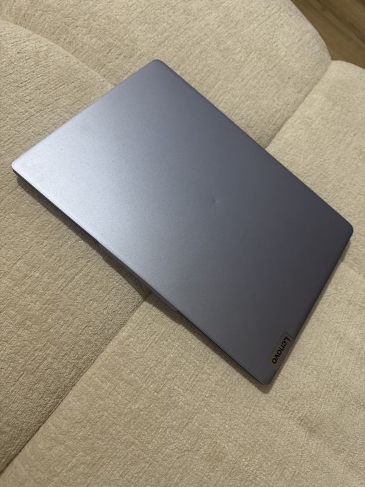Laptop Lenovo IdeaPad Slim 5