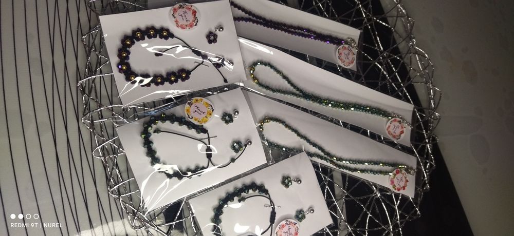 Бижута за всеки повод. Приемам поръчки!