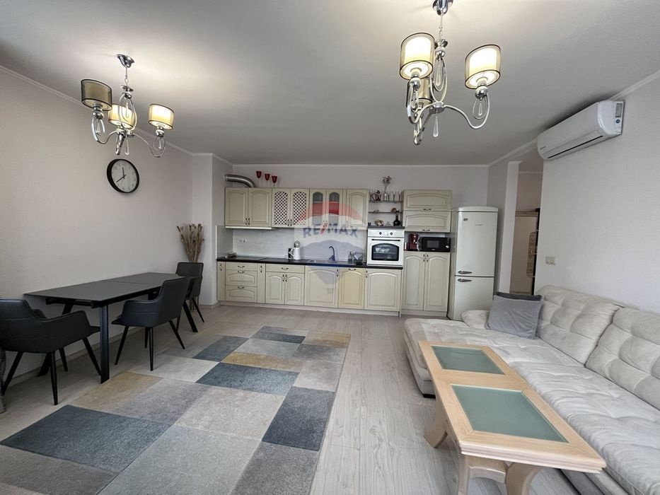 Продава се Двустаен апартамент в Варна, Трошево - 82 кв.м за 2988 €/кв.м - Снимка #2