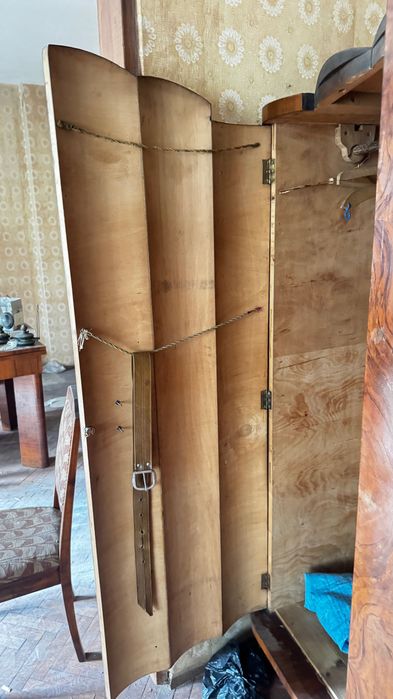 Старинни мебели скрин и гардероб в арт деко стил 1940г