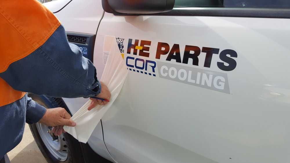 Stickere la comanda | Inscriptionari auto | Reclame firma [sticker99]