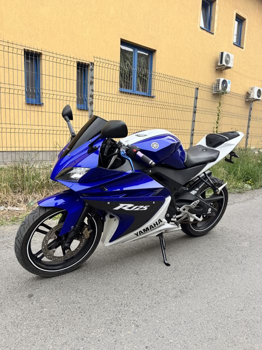 Yamaha YZF R125 A1 16 Ani