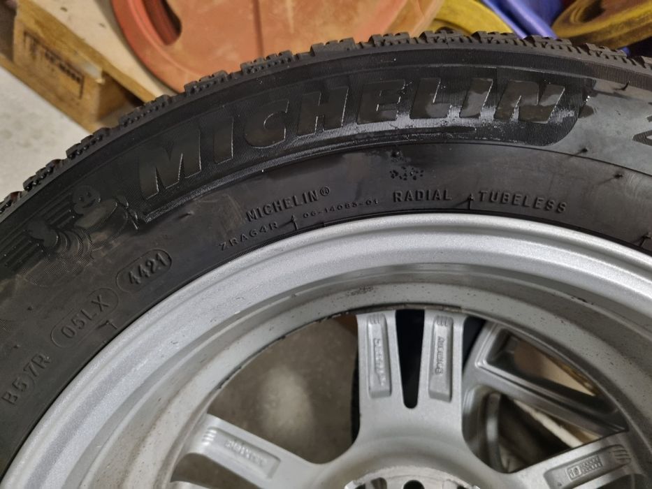 Jante aliaj 5×112 cu senzori  205/60/R16 Iarna Michelin/Continental