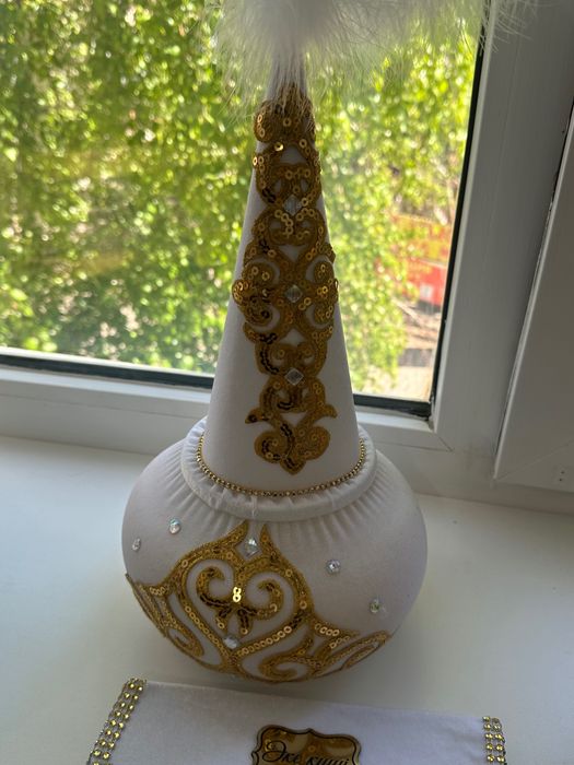 Коржын, корзина на той